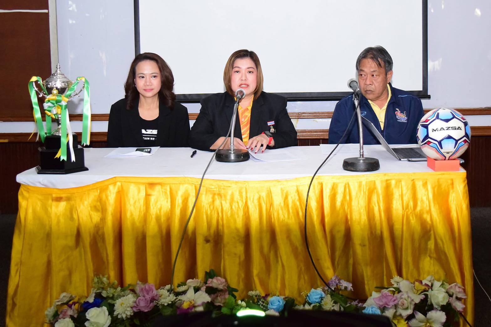 ประชุมผู้จัดการทีมและจับสลากแบ่งสาย การแข่งขันกีฬาฟุตบอล กีฬาระหว่างโรงเรียน ประจำปีการศึกษา 2567